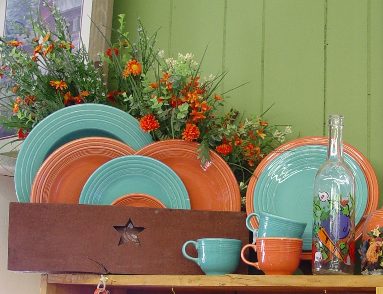 How to Pack Dishes and Glassware to Prevent Chips and Cracks